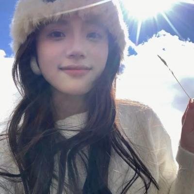 蒙娜丽莎与血月